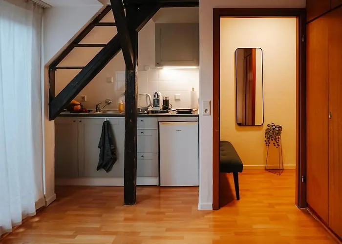 Rooftop-apartment Zentral Gelegen In * Düsseldorf