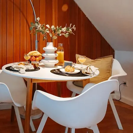 Rooftop-apartment Zentral Gelegen In