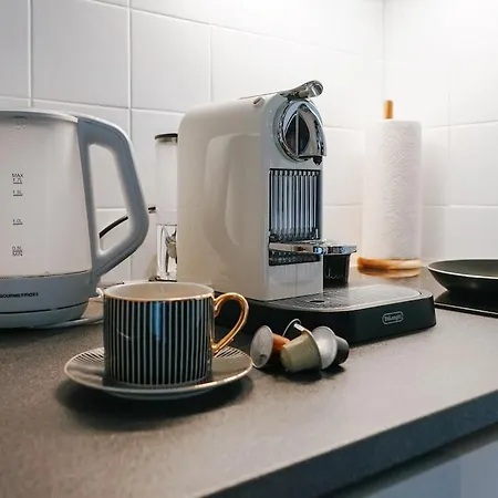 アパート Rooftop-apartment Zentral Gelegen In