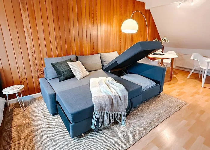 Rooftop-apartment Zentral Gelegen In Lägenhet *